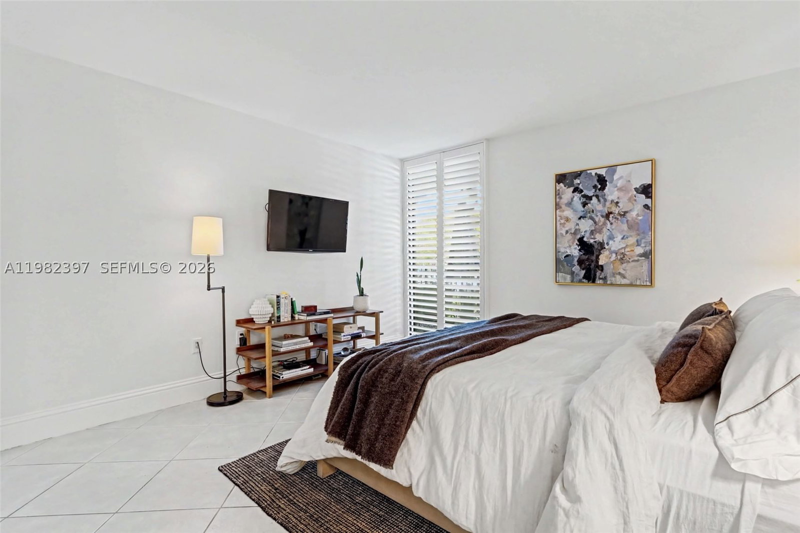 Real estate property located at 1201 River Reach Dr #102, Broward, River Reach Condominium I, Fort Lauderdale, FL