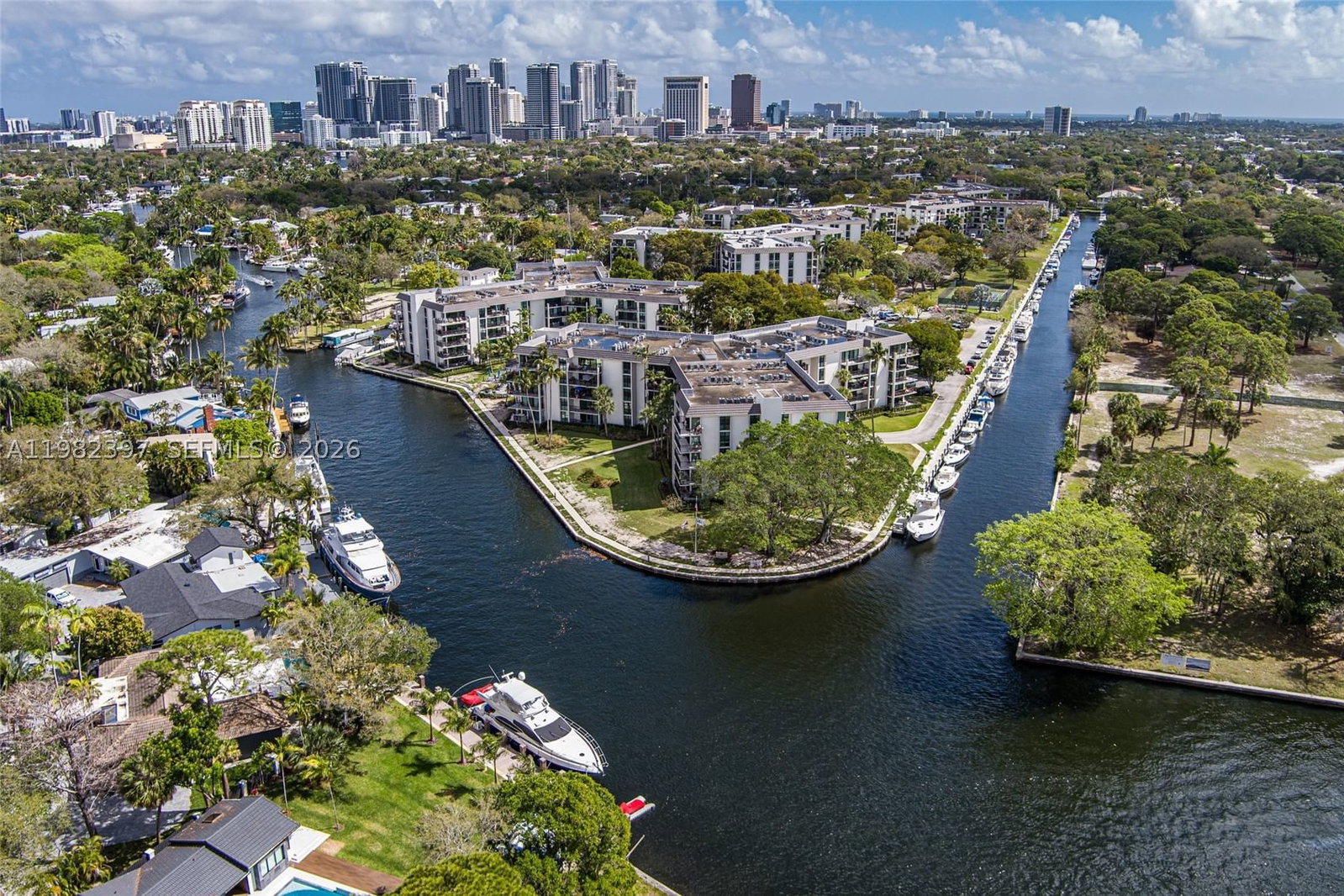 Real estate property located at 1201 River Reach Dr #102, Broward, River Reach Condominium I, Fort Lauderdale, FL
