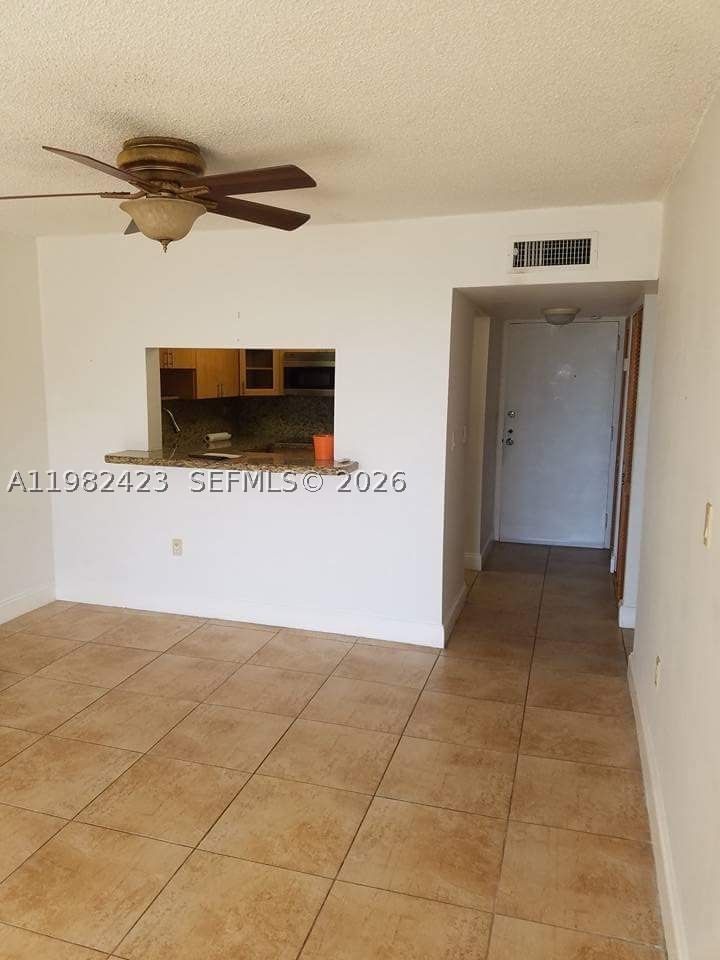 Real estate property located at 9682 Fontainebleau Blvd #202, Miami-dade, Golfview Club Fontaineble, Miami, FL