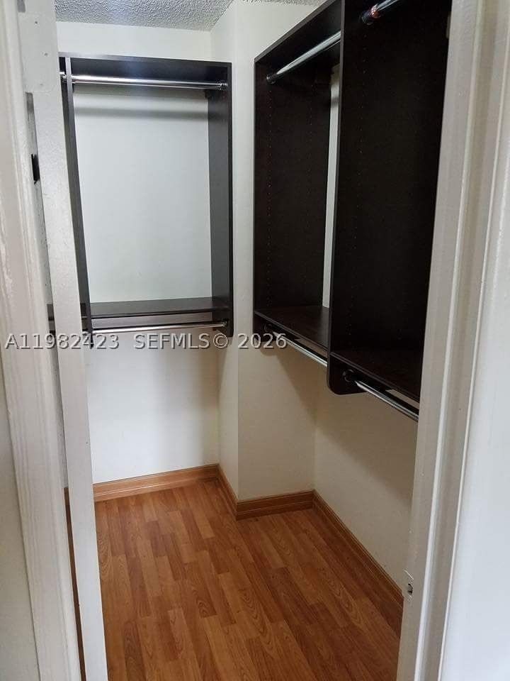 Real estate property located at 9682 Fontainebleau Blvd #202, Miami-dade, Golfview Club Fontaineble, Miami, FL