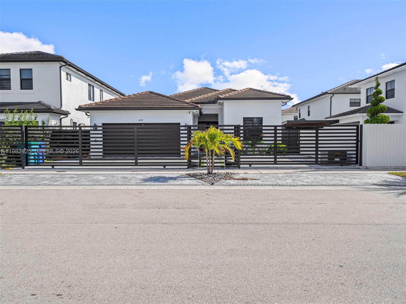 Real estate property located at 14478 21st St, Miami-dade, Coral Way By Luxcom, Miami, FL