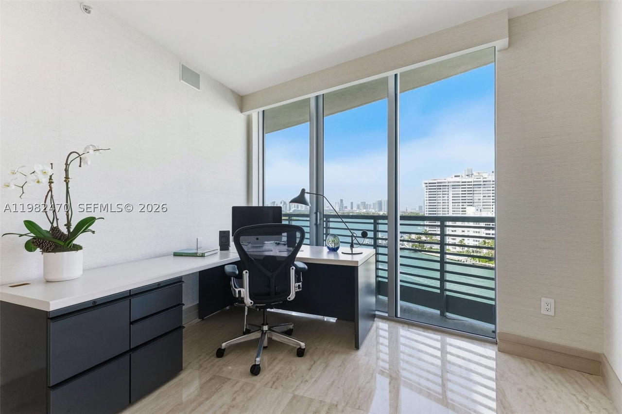 Real estate property located at 1445 16th St #1101, Miami-dade, Capri South Beach Condo, Miami Beach, FL