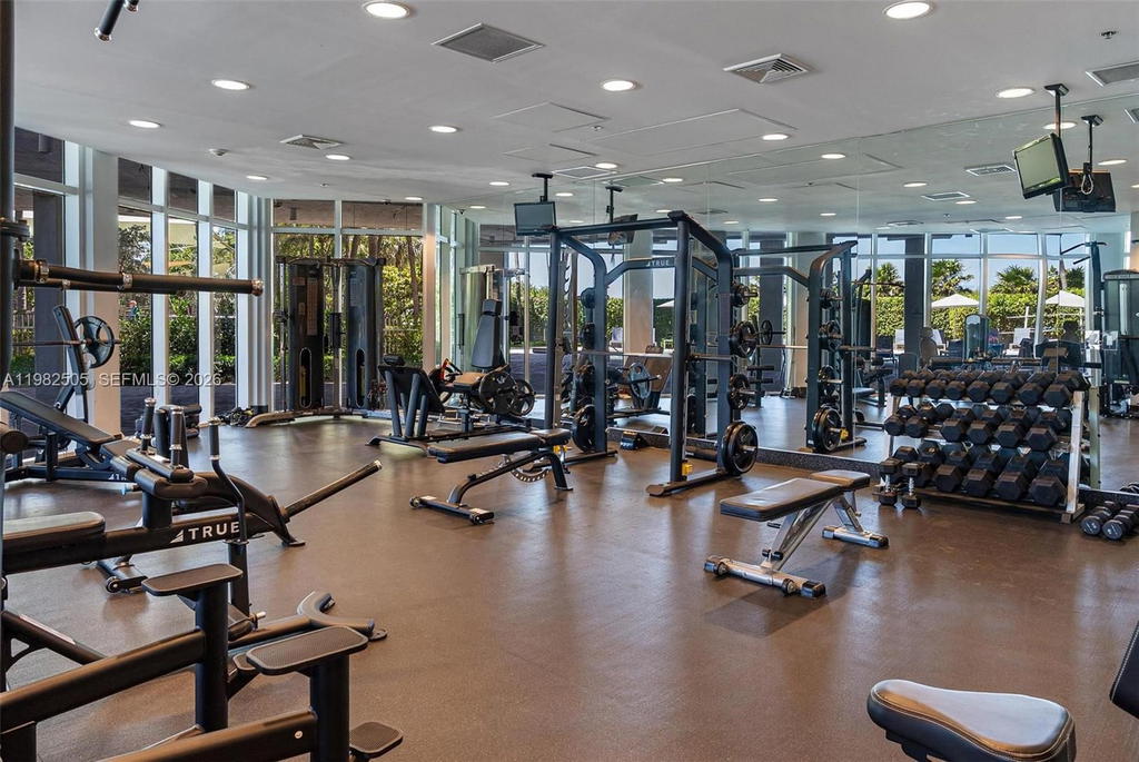 Real estate property located at 6515 Collins Ave #1507, Miami-dade, Bel-aire On The Ocean Con, Miami Beach, FL