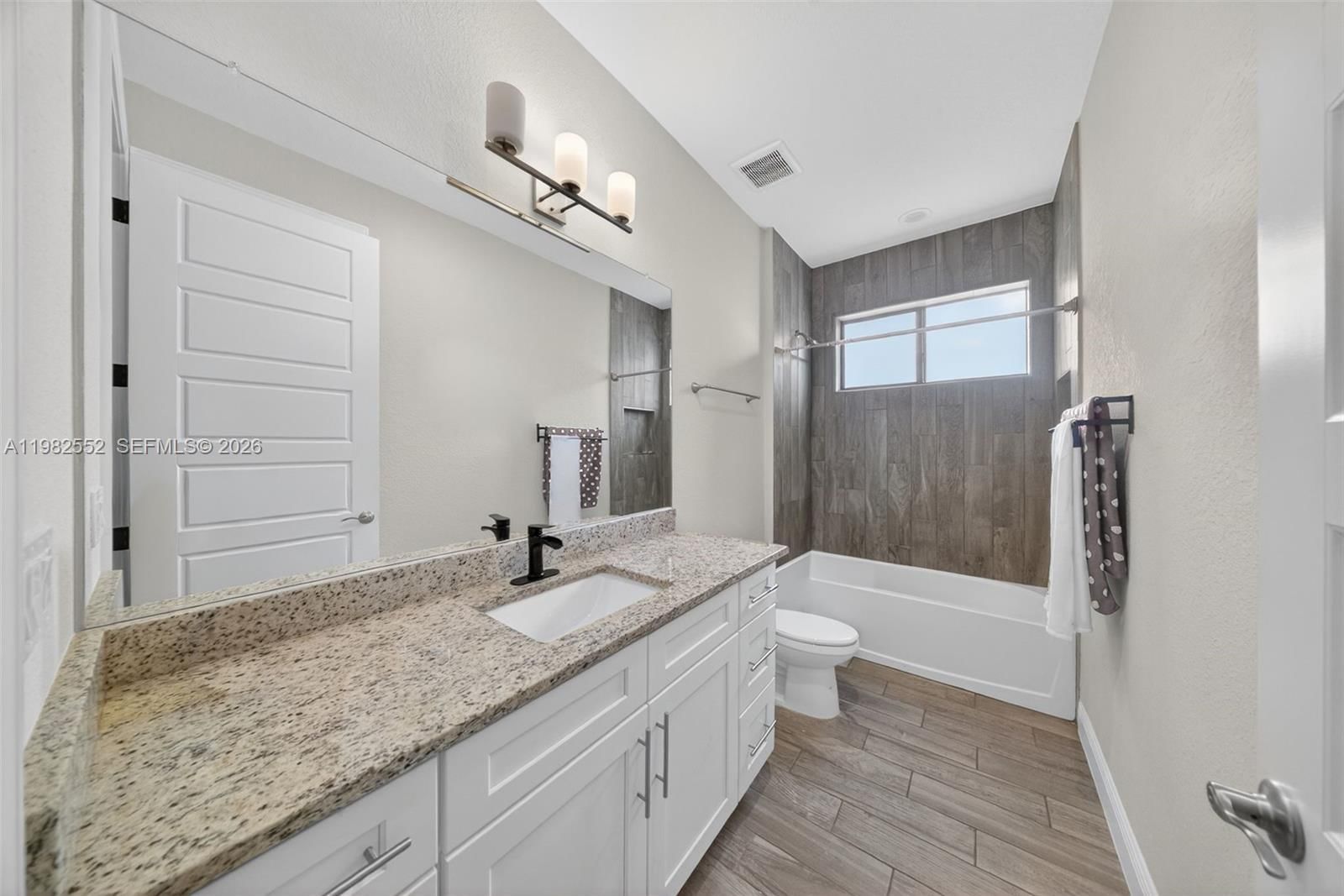 Real estate property located at 2205 SW 13TH ST, Lee, Cape Coral, Cape Coral, FL