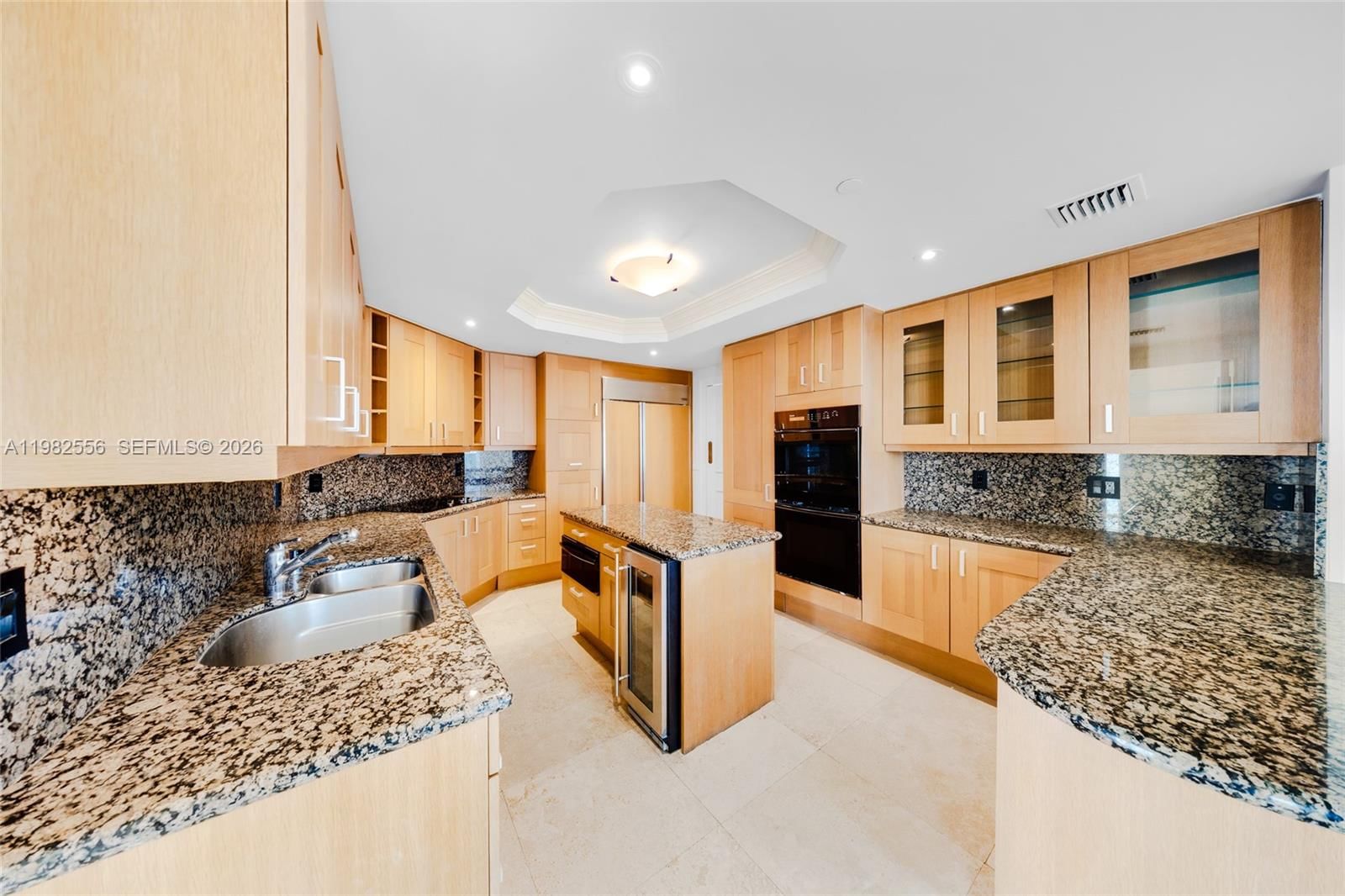 Real estate property located at 430 Grand Bay Dr #902, Miami-dade, Grand Bay Tower Condo, Key Biscayne, FL
