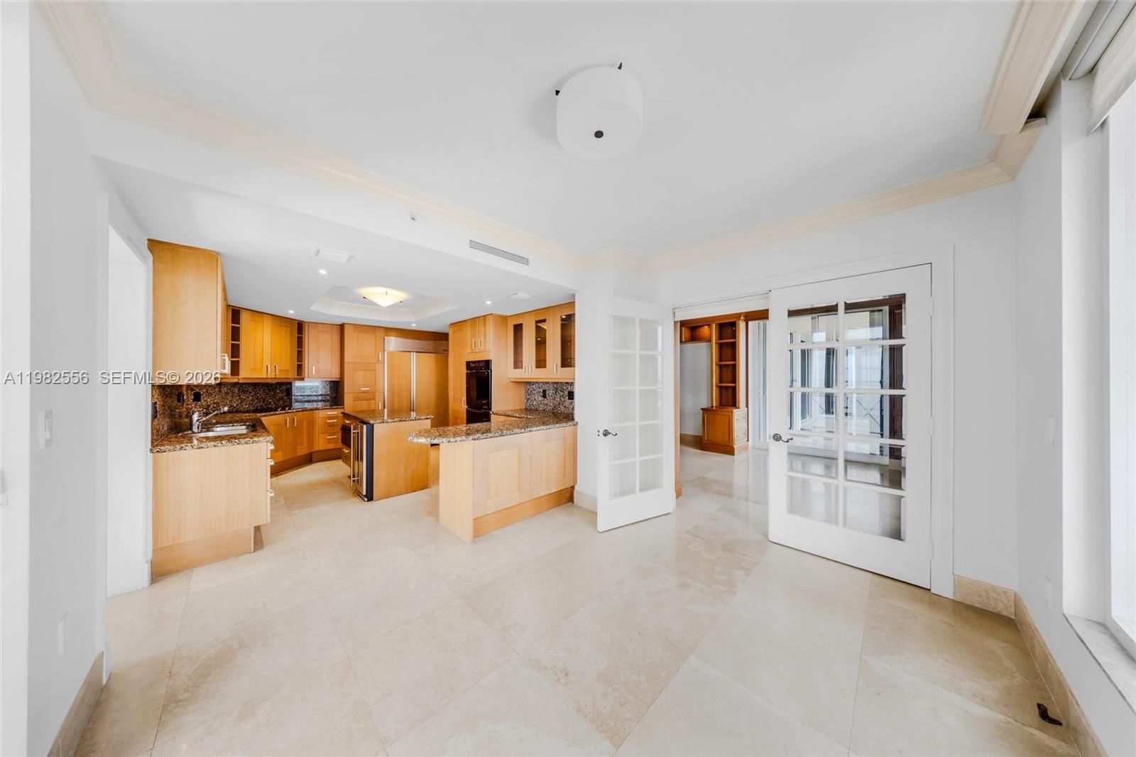 Real estate property located at 430 Grand Bay Dr #902, Miami-dade, Grand Bay Tower Condo, Key Biscayne, FL