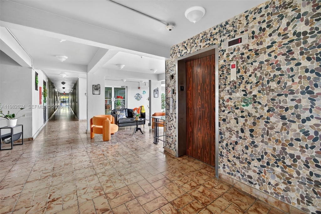 Real estate property located at 3181 13th St #416, Miami-dade, Alcala Plaza Condo, Miami, FL