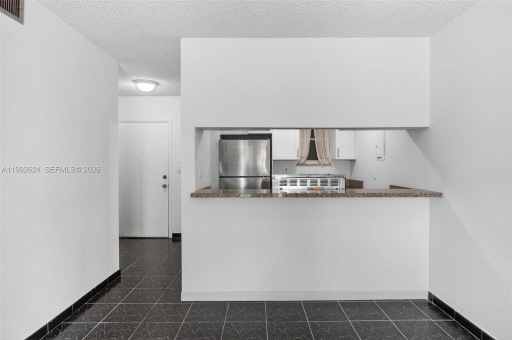 Real estate property located at 3181 13th St #416, Miami-dade, Alcala Plaza Condo, Miami, FL