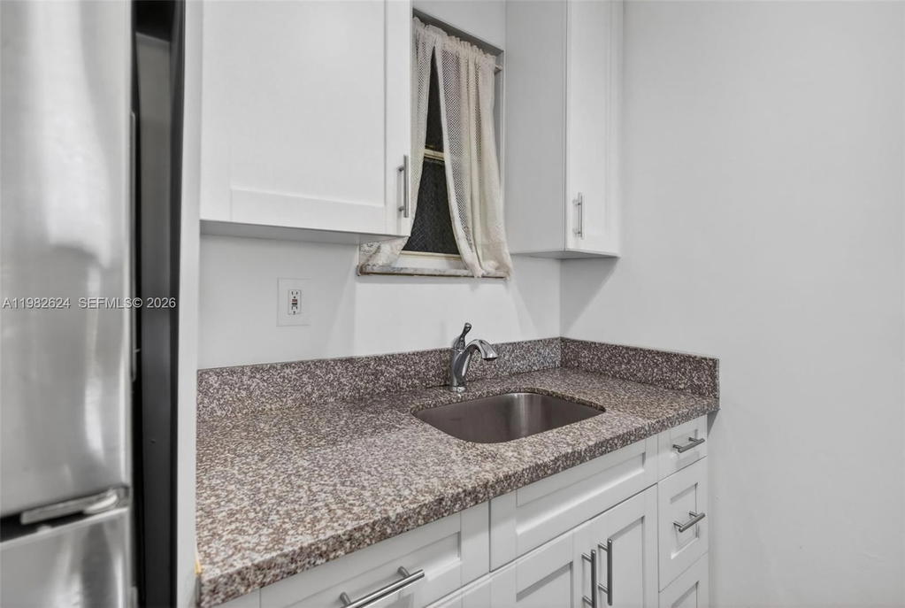 Real estate property located at 3181 13th St #416, Miami-dade, Alcala Plaza Condo, Miami, FL