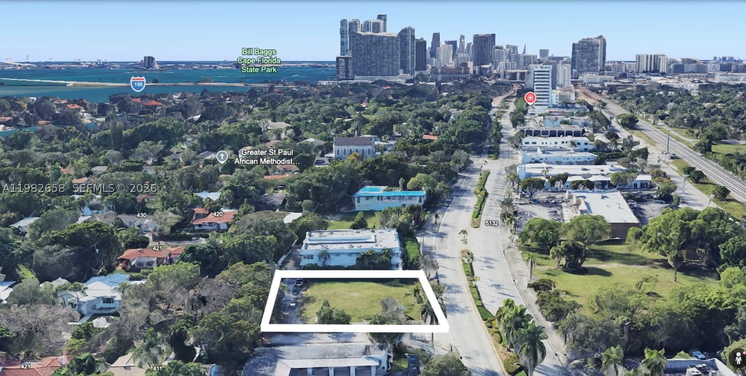 Real estate property located at 5215 Biscayne Blvd, Miami-dade, Bayshore Plaza Unit No 2, Miami, FL