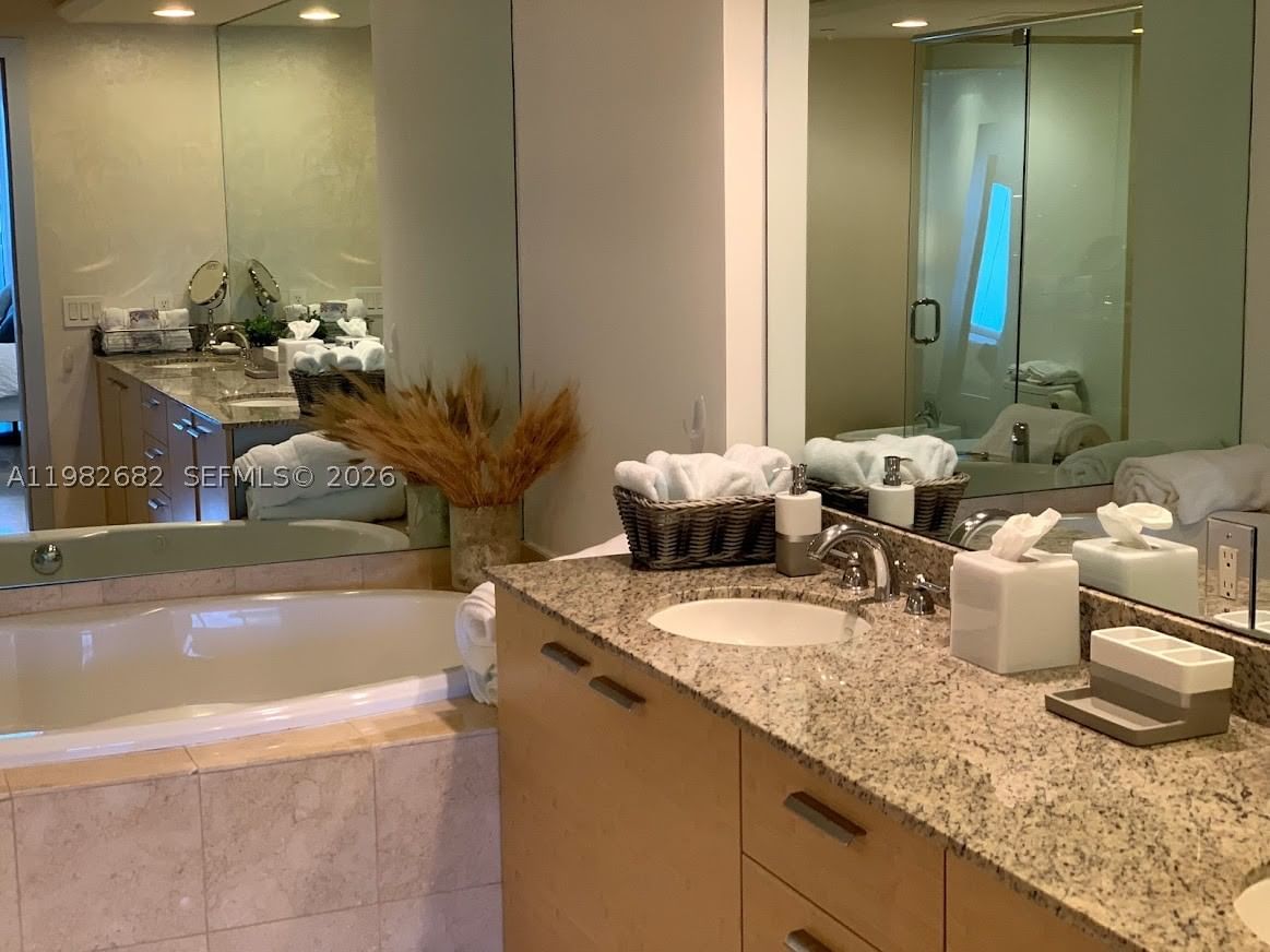 Real estate property located at 1830 Ocean Dr #4608, Broward, Beach Club Two Condo, Hallandale Beach, FL
