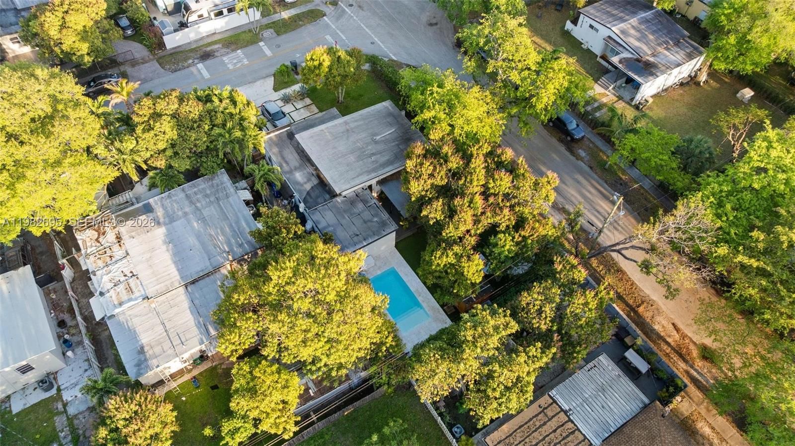 Real estate property located at 13900 16th Ct, Miami-dade, Archwood-amd Plat, North Miami, FL