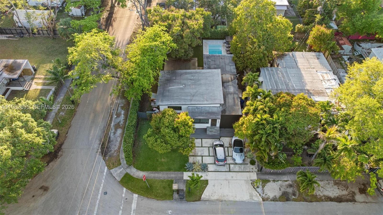 Real estate property located at 13900 16th Ct, Miami-dade, Archwood-amd Plat, North Miami, FL