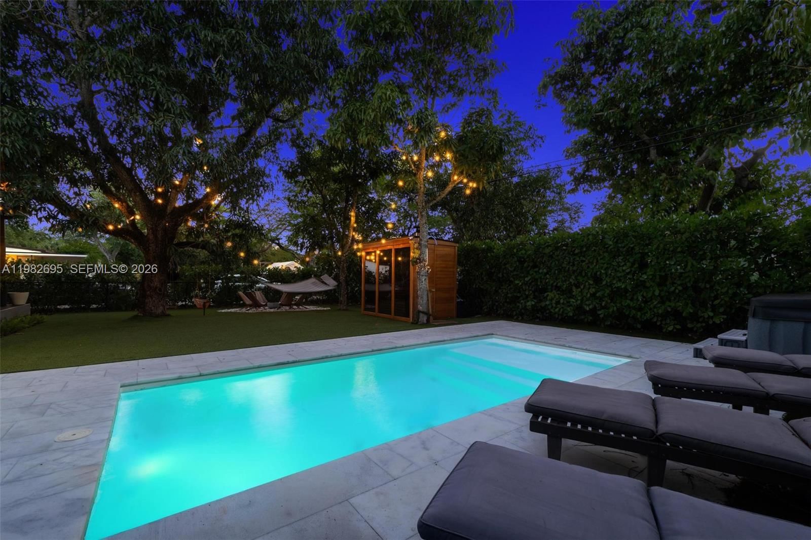 Real estate property located at 13900 16th Ct, Miami-dade, Archwood-amd Plat, North Miami, FL