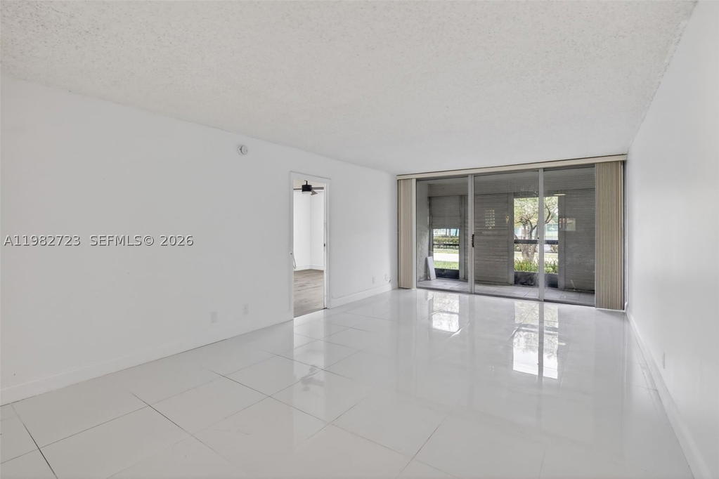 Real estate property located at 3751 Environ Blvd #141, Broward, Condominium 5 Of Environ, Lauderhill, FL