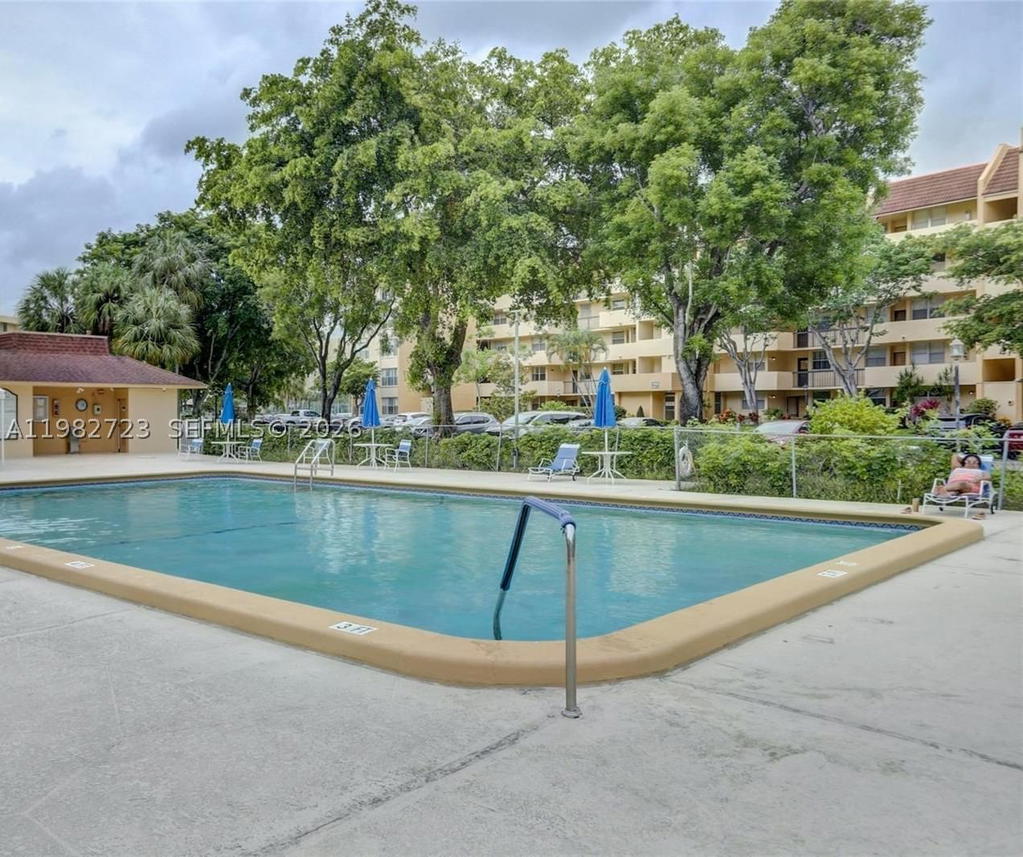 Real estate property located at 3751 Environ Blvd #141, Broward, Condominium 5 Of Environ, Lauderhill, FL