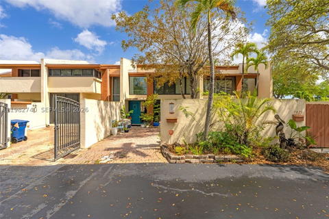 Real estate property located at 7825 103rd Pl, Miami-dade, Sunset Park Lake Villas S, Miami, FL