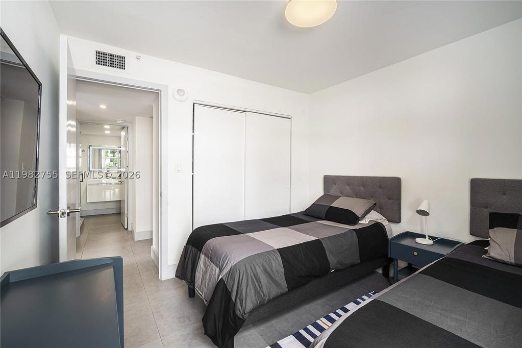 Real estate property located at 1035 West Ave #201, Miami-dade, Mirador 1035 Condo, Miami Beach, FL