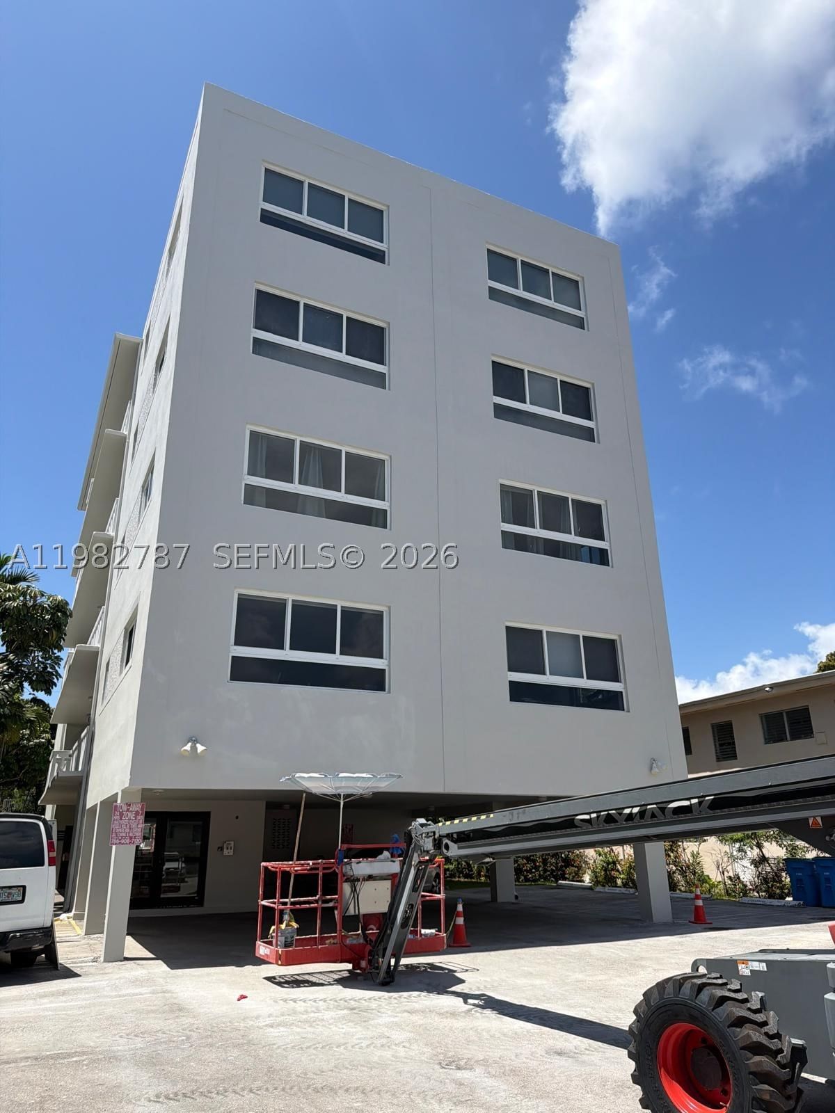 Real estate property located at 1020 94th St #503, Miami-dade, Chatillon Hall Condominiu, Bay Harbor Islands, FL