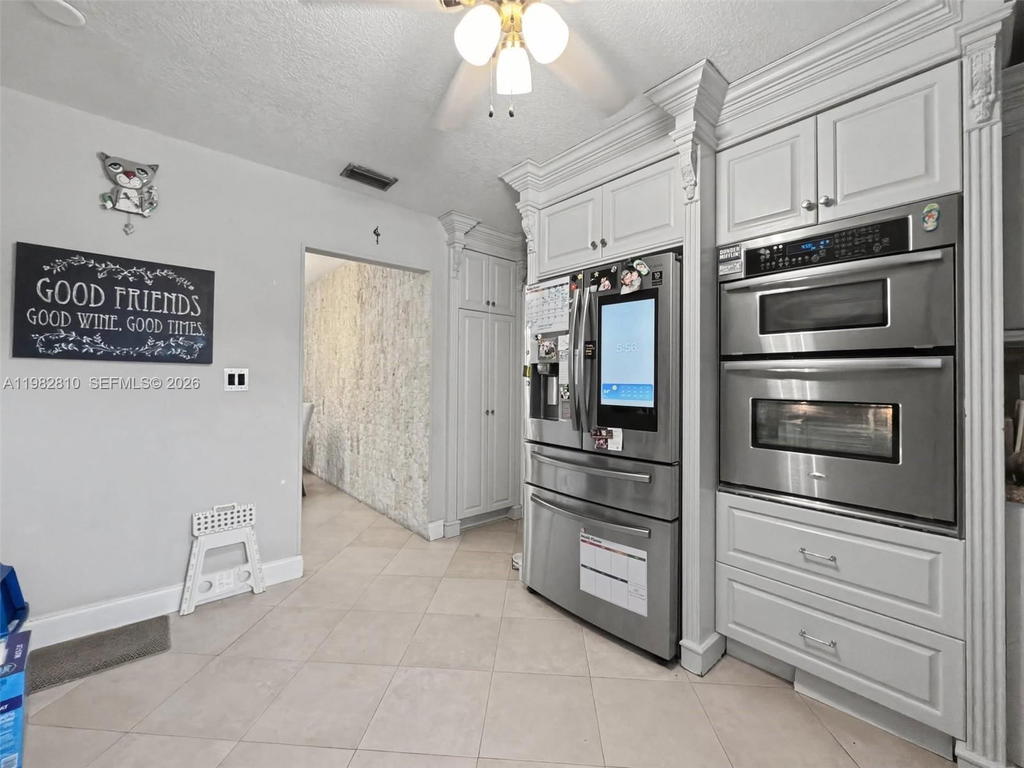 Real estate property located at 6726 Orchid Dr, Miami-dade, Miami Lakes Sec 4, Miami Lakes, FL