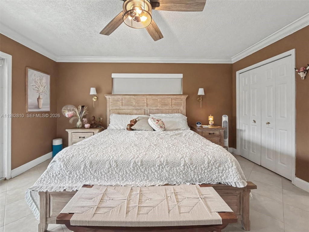 Real estate property located at 6726 Orchid Dr, Miami-dade, Miami Lakes Sec 4, Miami Lakes, FL
