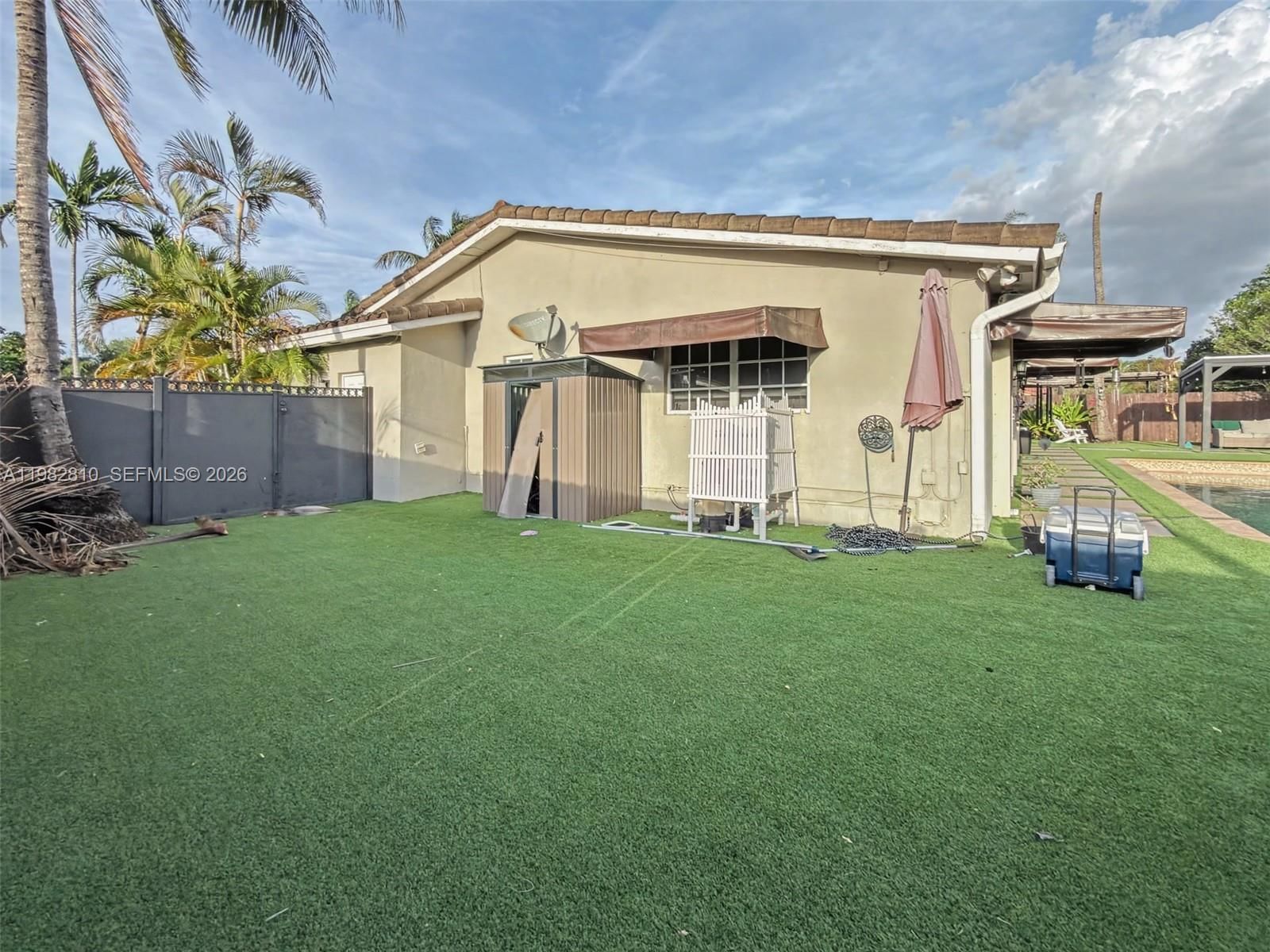 Real estate property located at 6726 Orchid Dr, Miami-dade, Miami Lakes Sec 4, Miami Lakes, FL