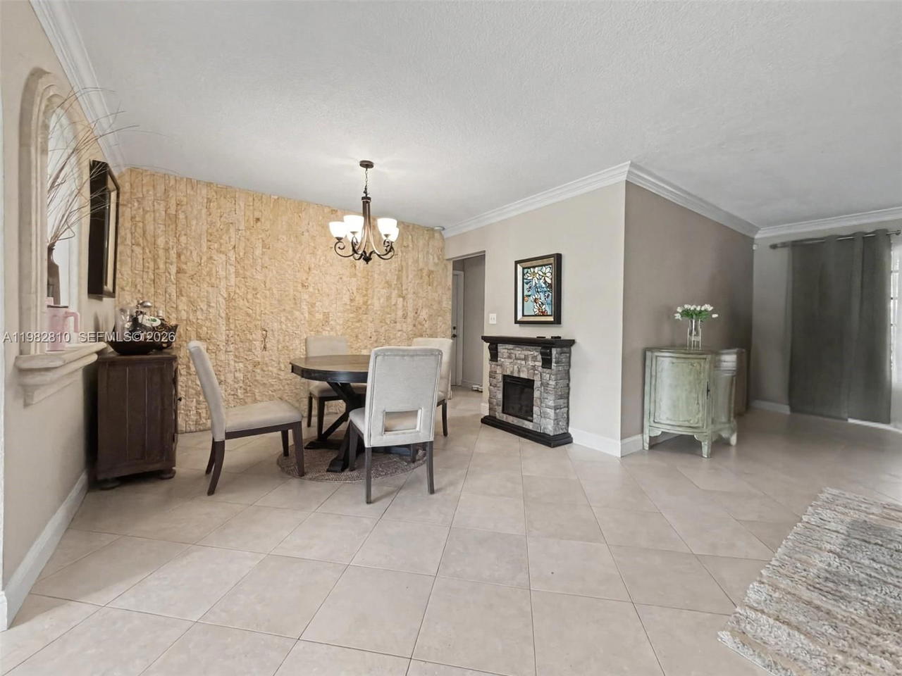 Real estate property located at 6726 Orchid Dr, Miami-dade, Miami Lakes Sec 4, Miami Lakes, FL