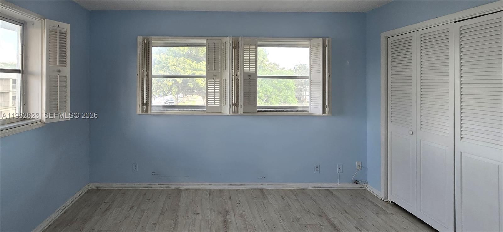 Real estate property located at 1201 Hillcrest Ct #302, Broward, Hillcrest Country Club Ap, Hollywood, FL