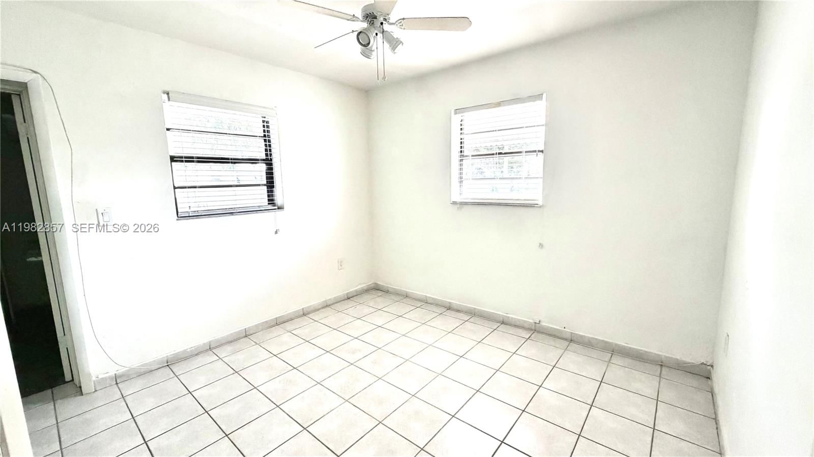 Real estate property located at 250 60th St, Miami-dade, 4th Avenue Extension To H, Hialeah, FL
