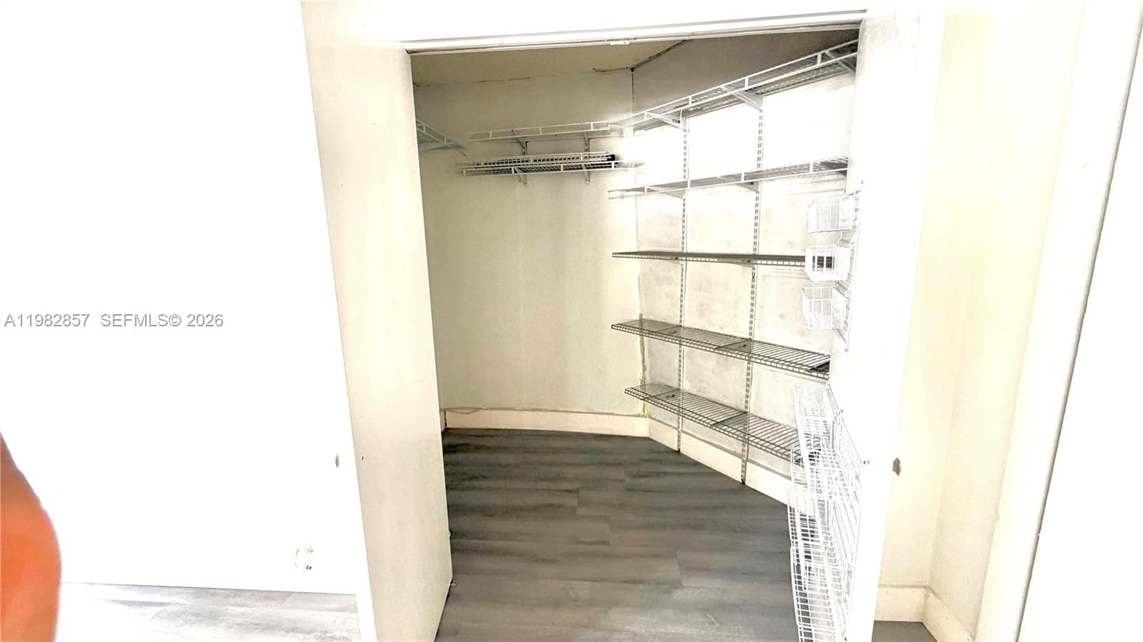 Real estate property located at 250 60th St, Miami-dade, 4th Avenue Extension To H, Hialeah, FL