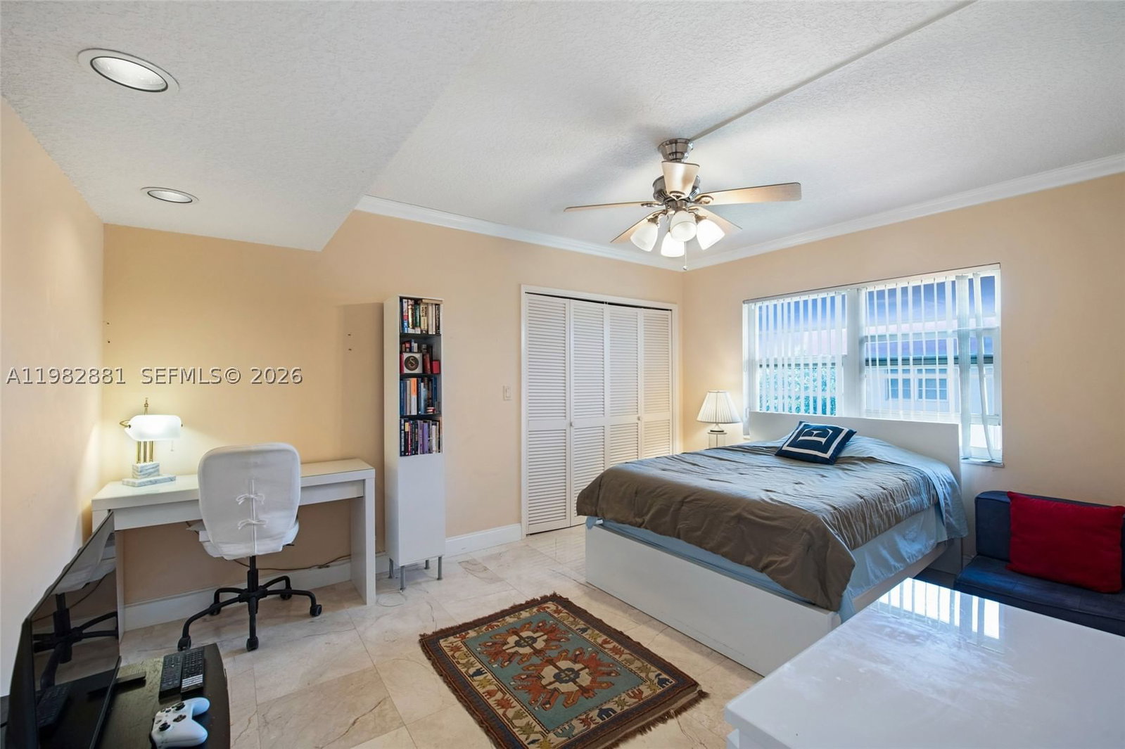 Real estate property located at 3050 48th Ct #401, Broward, No 1 Palm-aire At Coral K, Lighthouse Point, FL