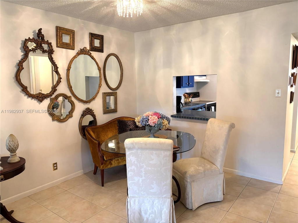 Real estate property located at 601 80th Ave #207, Broward, Oriole Gardens Two 66 Con, Margate, FL