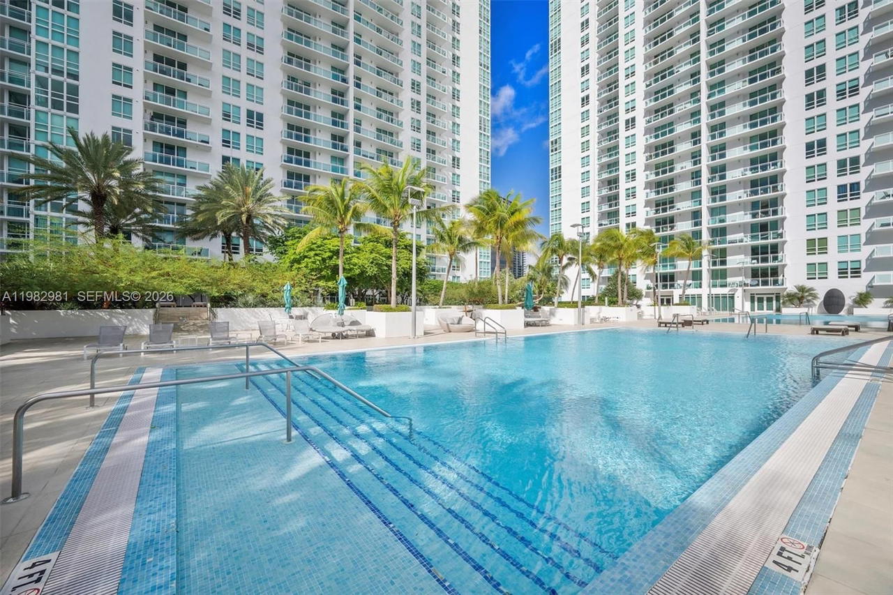 Real estate property located at 951 Brickell Ave #1806, Miami-dade, The Plaza 901 Brickell Co, Miami, FL
