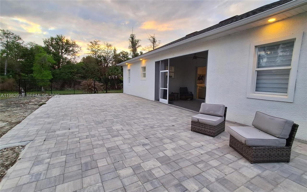 Real estate property located at 3646 28TH AVE SE, Collier, Golden Gate Est, Naples, FL