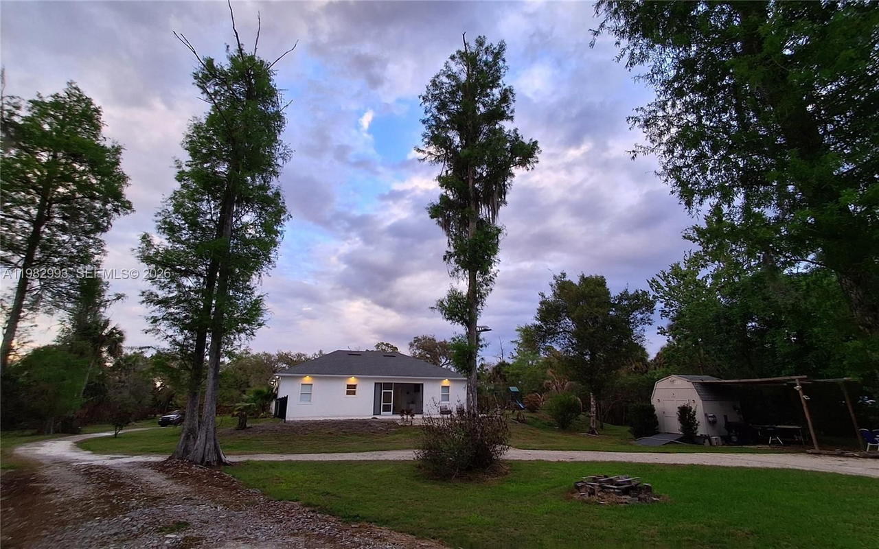 Real estate property located at 3646 28TH AVE SE, Collier, Golden Gate Est, Naples, FL