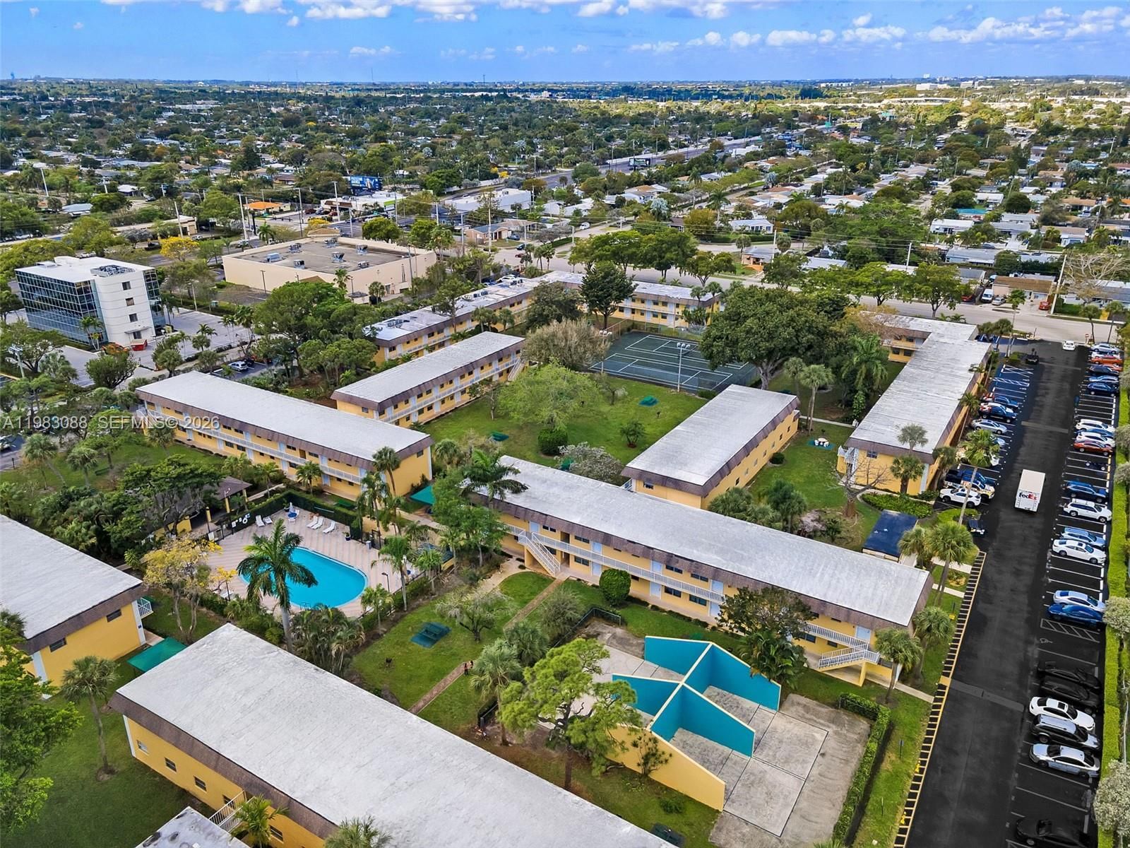 Real estate property located at 5150 6th Ave #117, Broward, Village Park At Oakland C, Oakland Park, FL