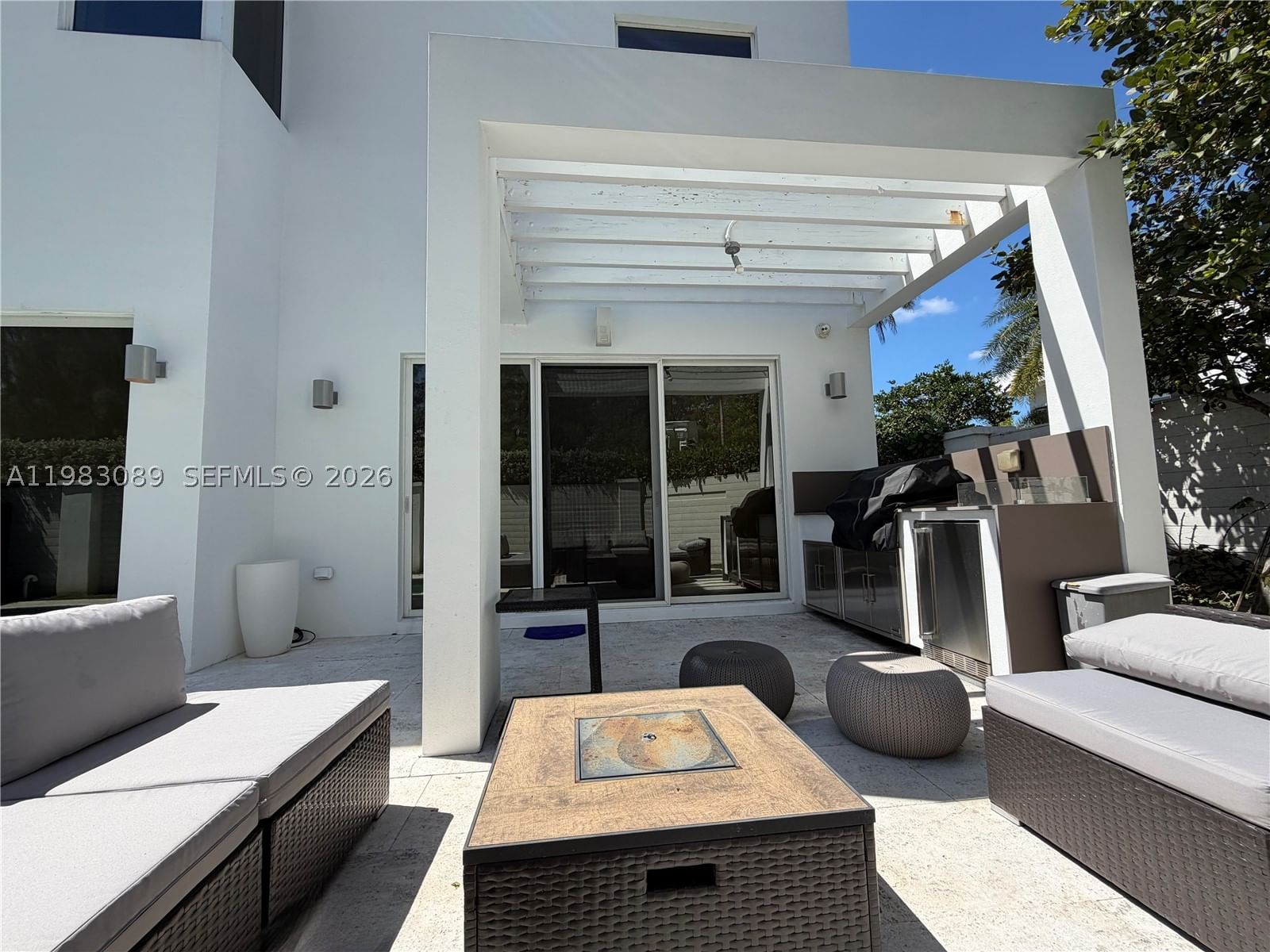 Real estate property located at 7475 97th Ct, Miami-dade, Modern 45 Doral, Doral, FL