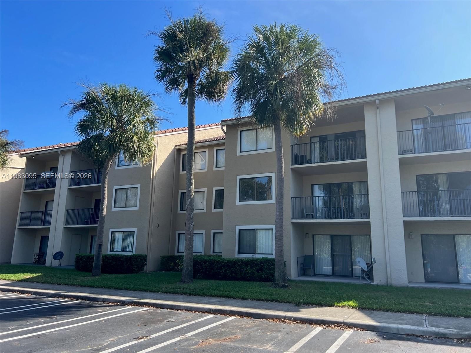 Real estate property located at , Broward, Visconti Condo, Coral Springs, FL