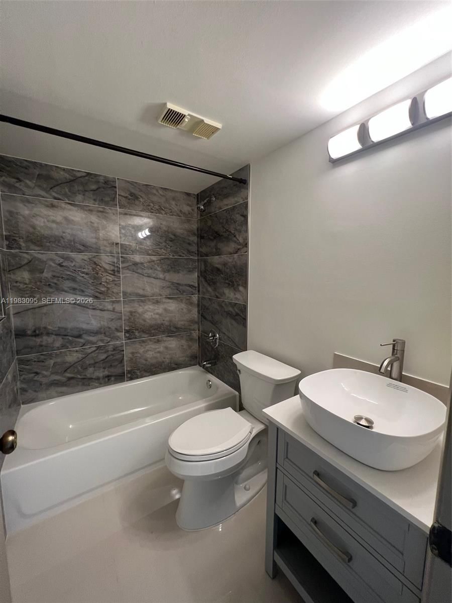 Real estate property located at , Broward, Visconti Condo, Coral Springs, FL