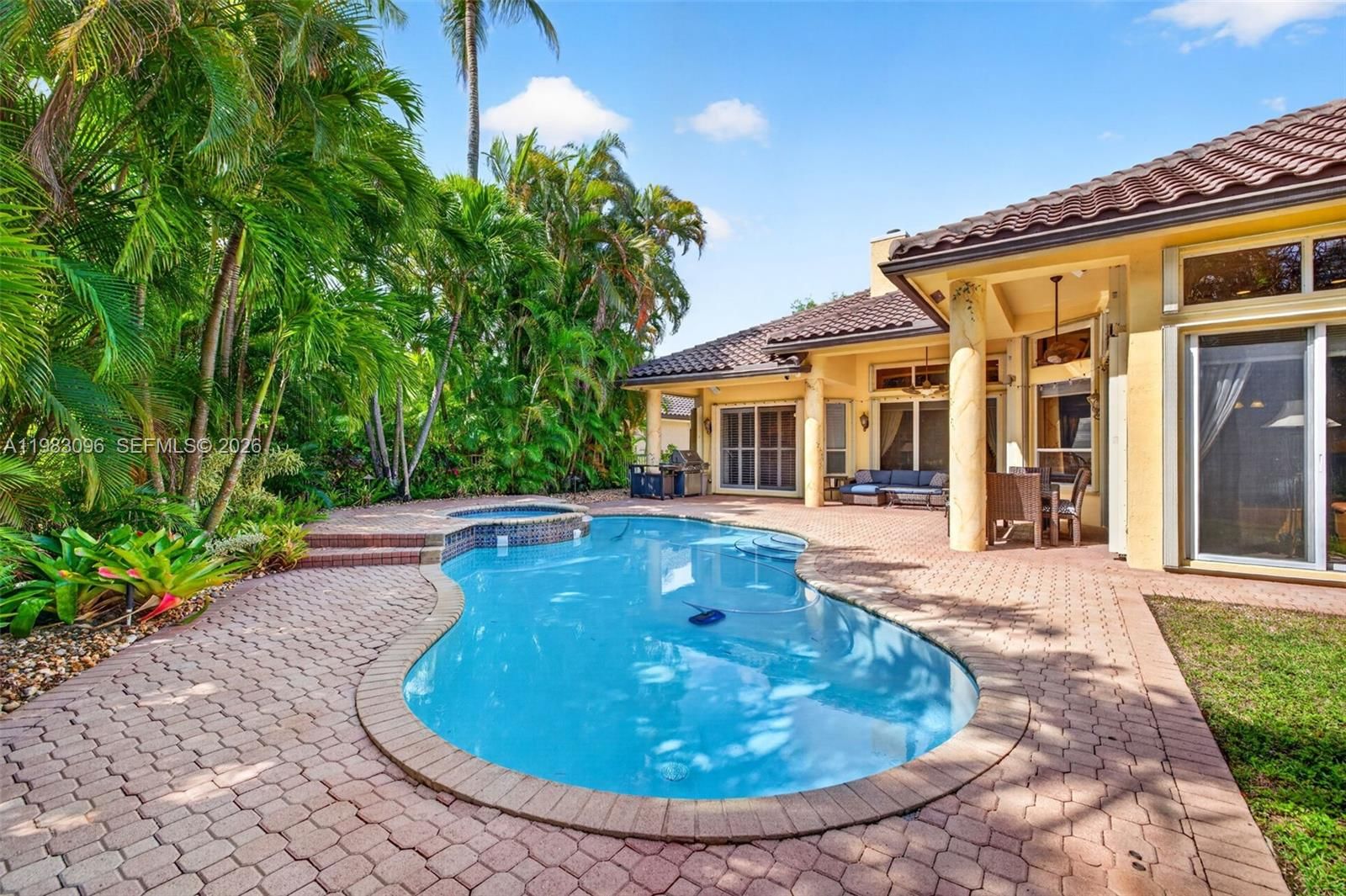 Real estate property located at 1083 156th Ter, Broward, Grand Palms, Pembroke Pines, FL