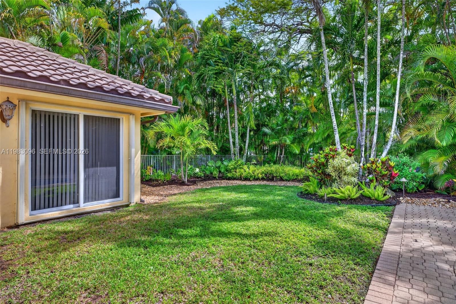 Real estate property located at 1083 156th Ter, Broward, Grand Palms, Pembroke Pines, FL