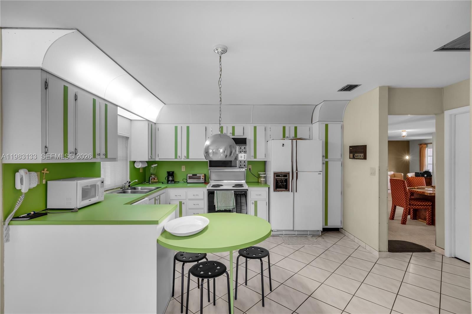 Real estate property located at 16623 Waters Edge Dr, Broward, Bonaventure Lakes Add 1, Weston, FL