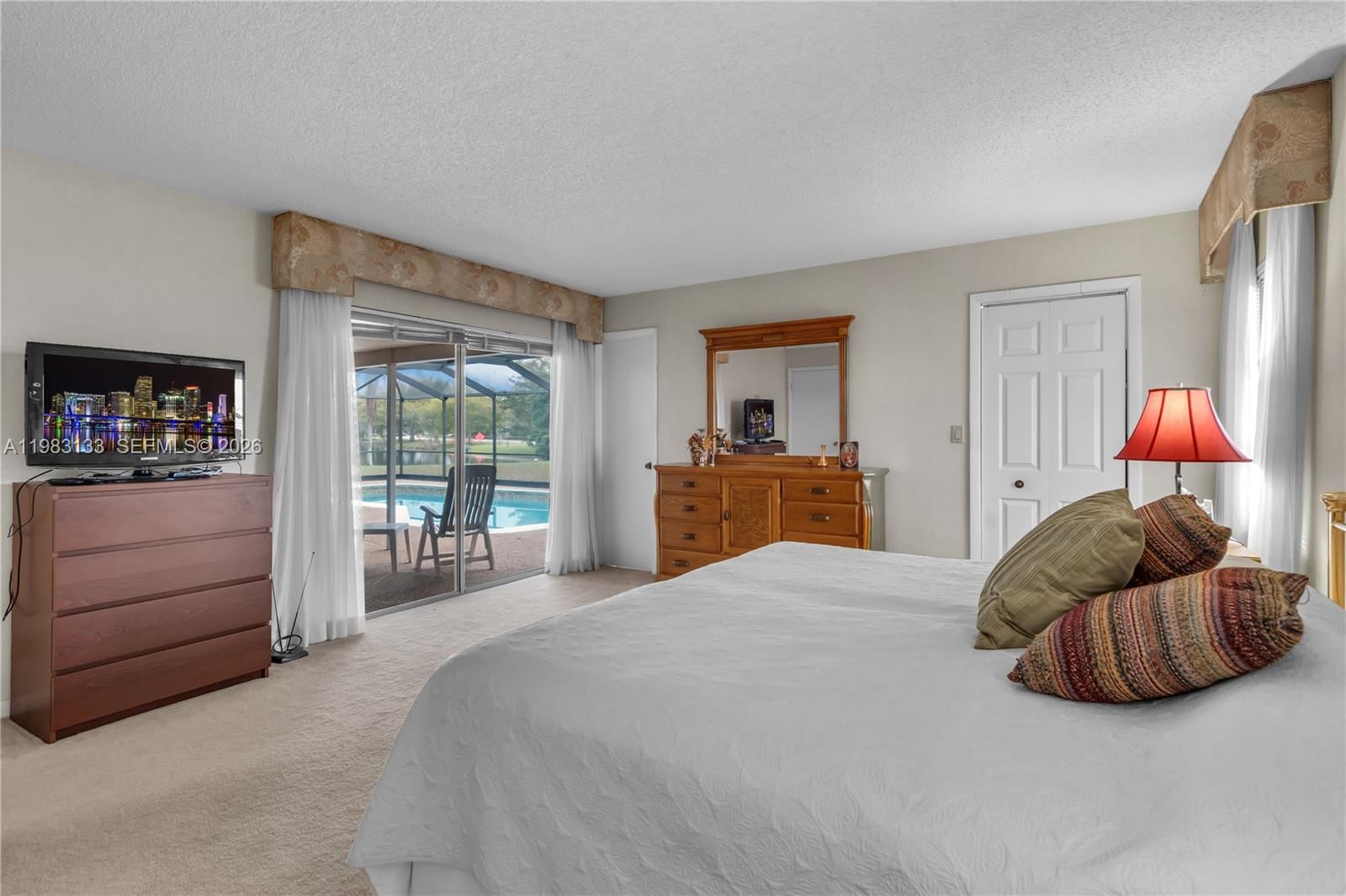 Real estate property located at 16623 Waters Edge Dr, Broward, Bonaventure Lakes Add 1, Weston, FL