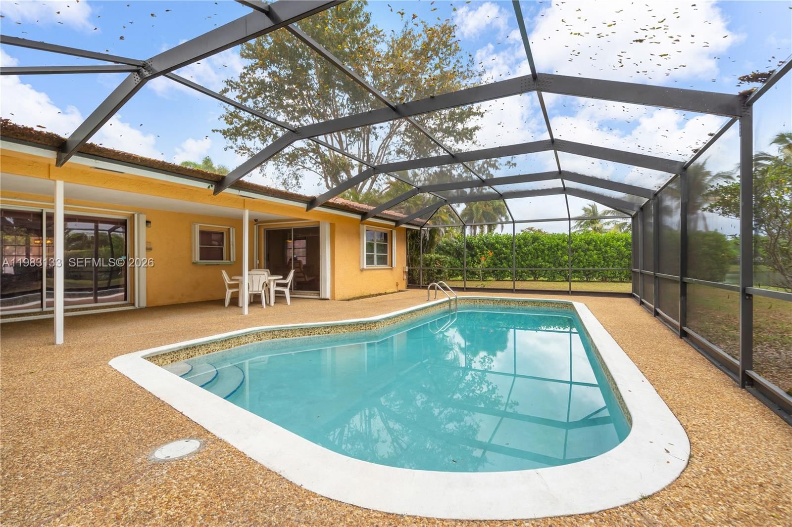 Real estate property located at 16623 Waters Edge Dr, Broward, Bonaventure Lakes Add 1, Weston, FL