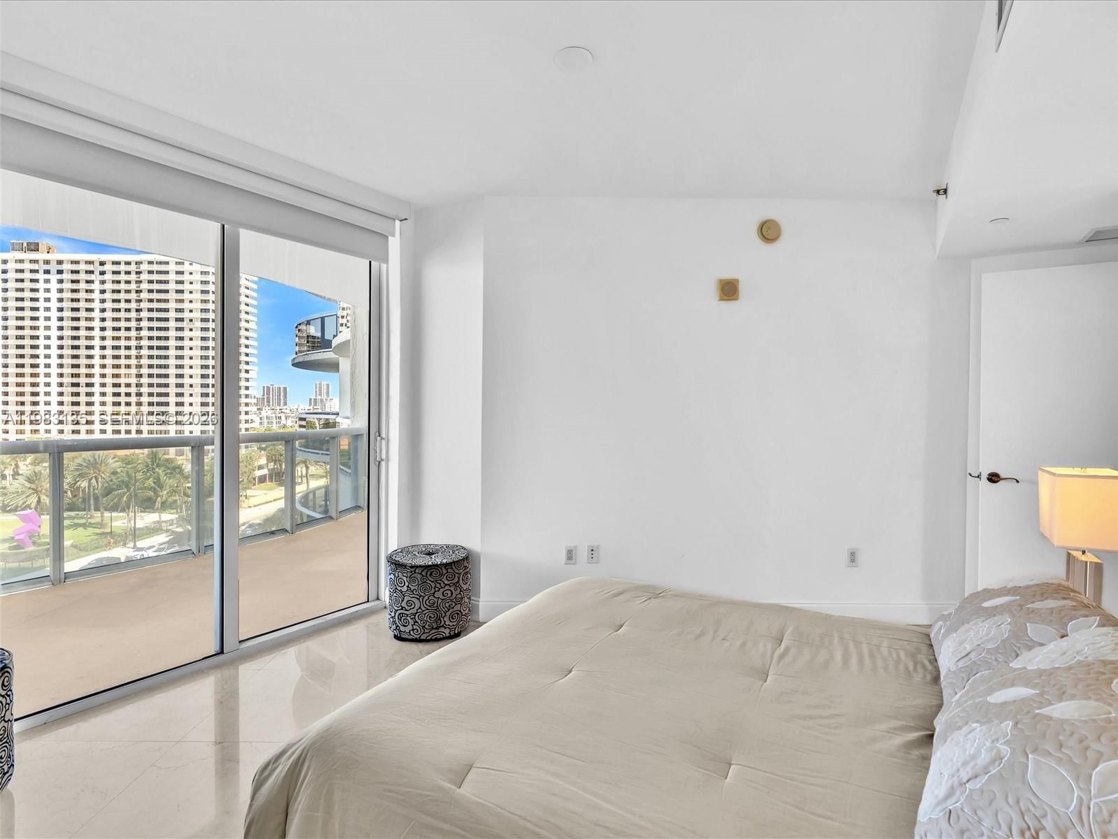 Real estate property located at 17201 Collins Ave #704, Miami-dade, Ocean Four Condo, Sunny Isles Beach, FL