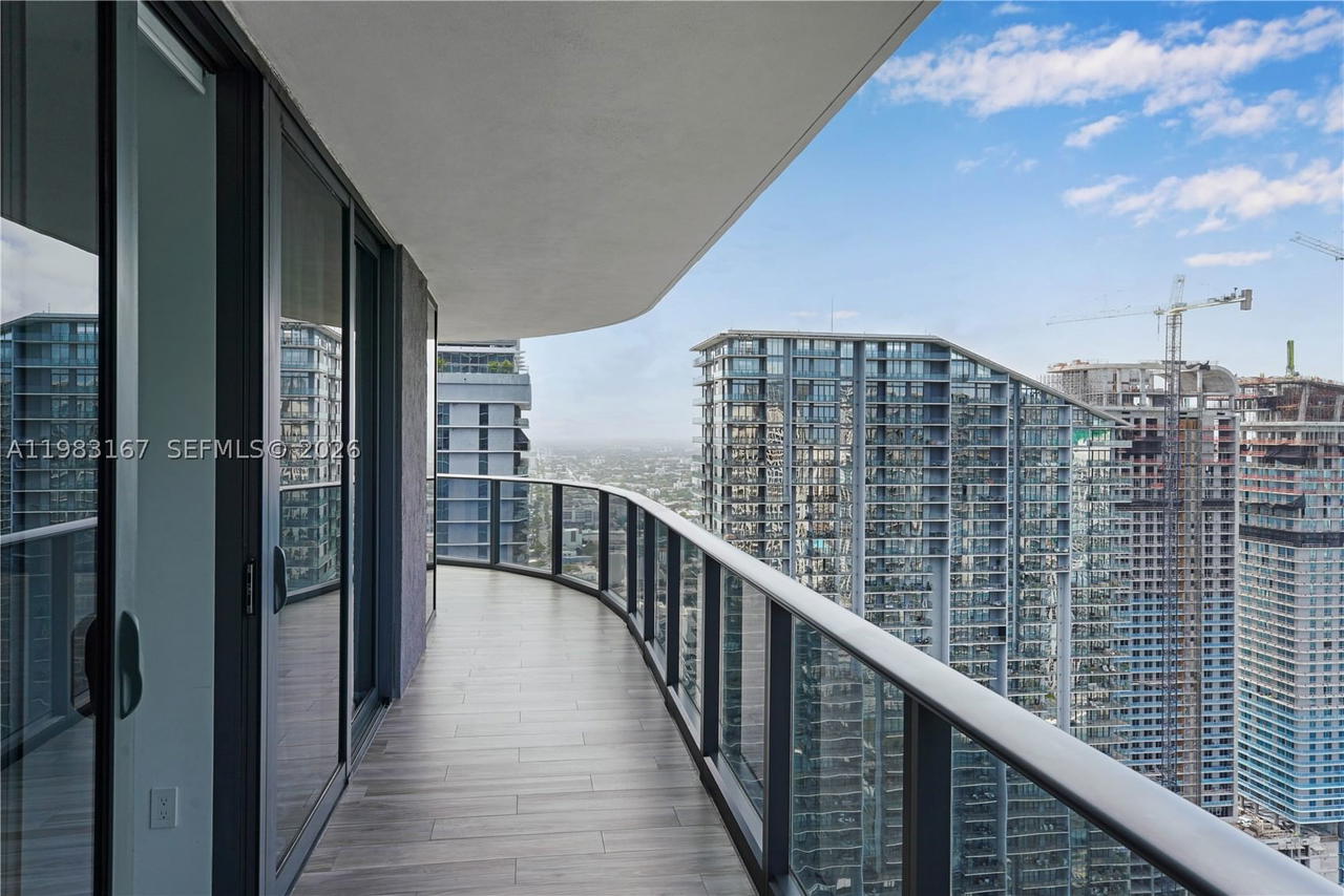 Real estate property located at 801 Miami Ave #4509, Miami-dade, 801 Sma Residences Condo, Miami, FL
