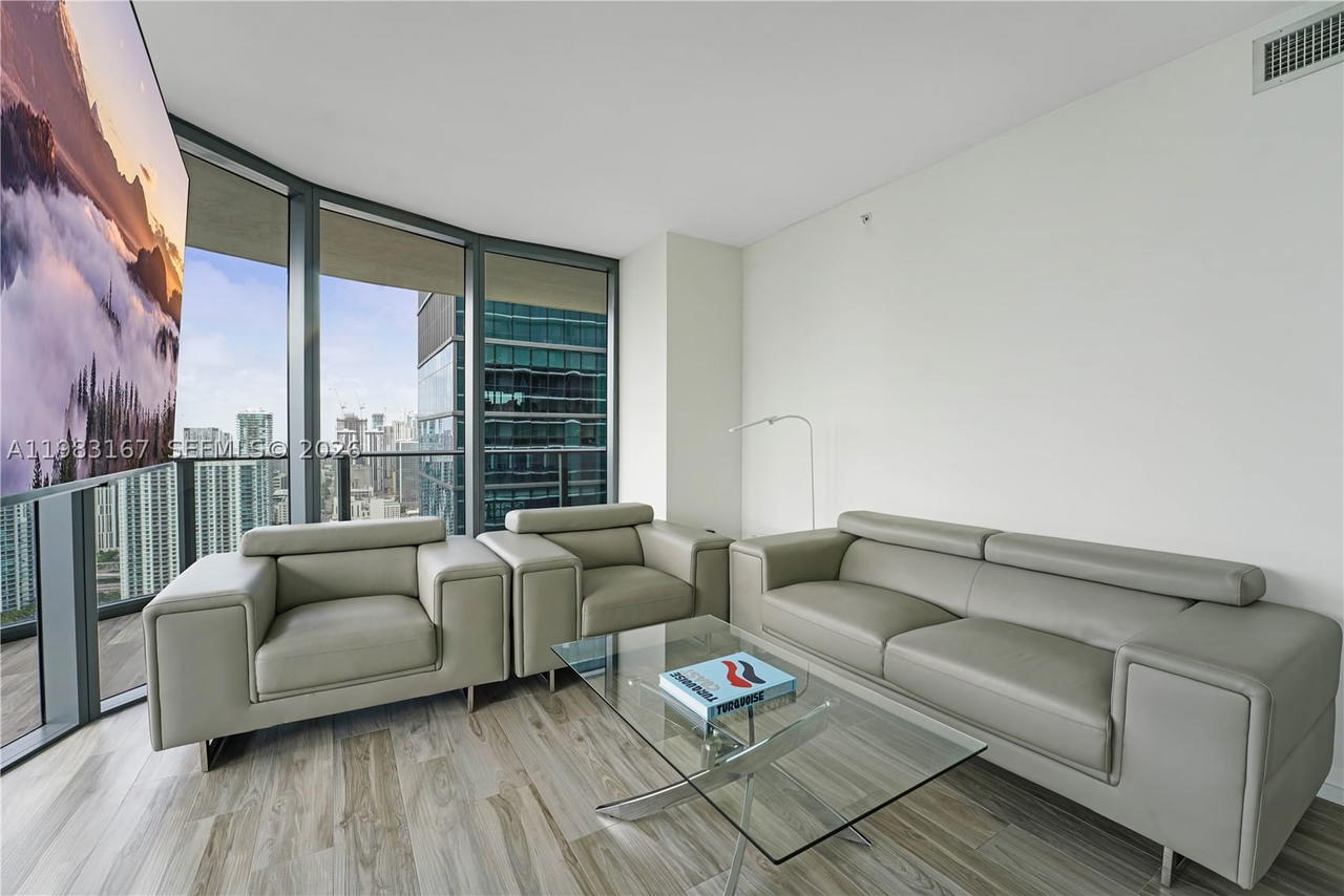 Real estate property located at 801 Miami Ave #4509, Miami-dade, 801 Sma Residences Condo, Miami, FL