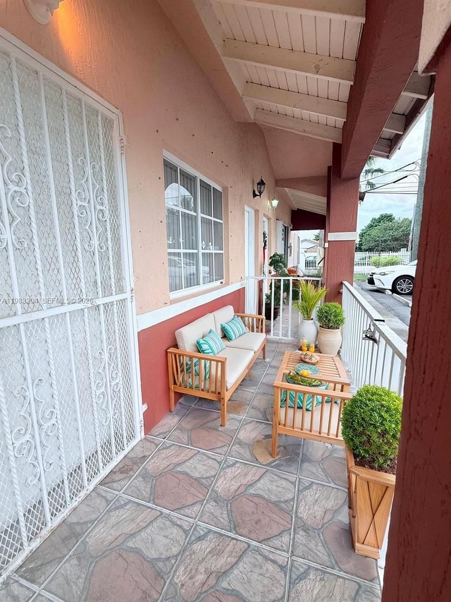 Real estate property located at 6801 36th Ave #102, Miami-dade, El Prado Xvi Condo, Hialeah, FL