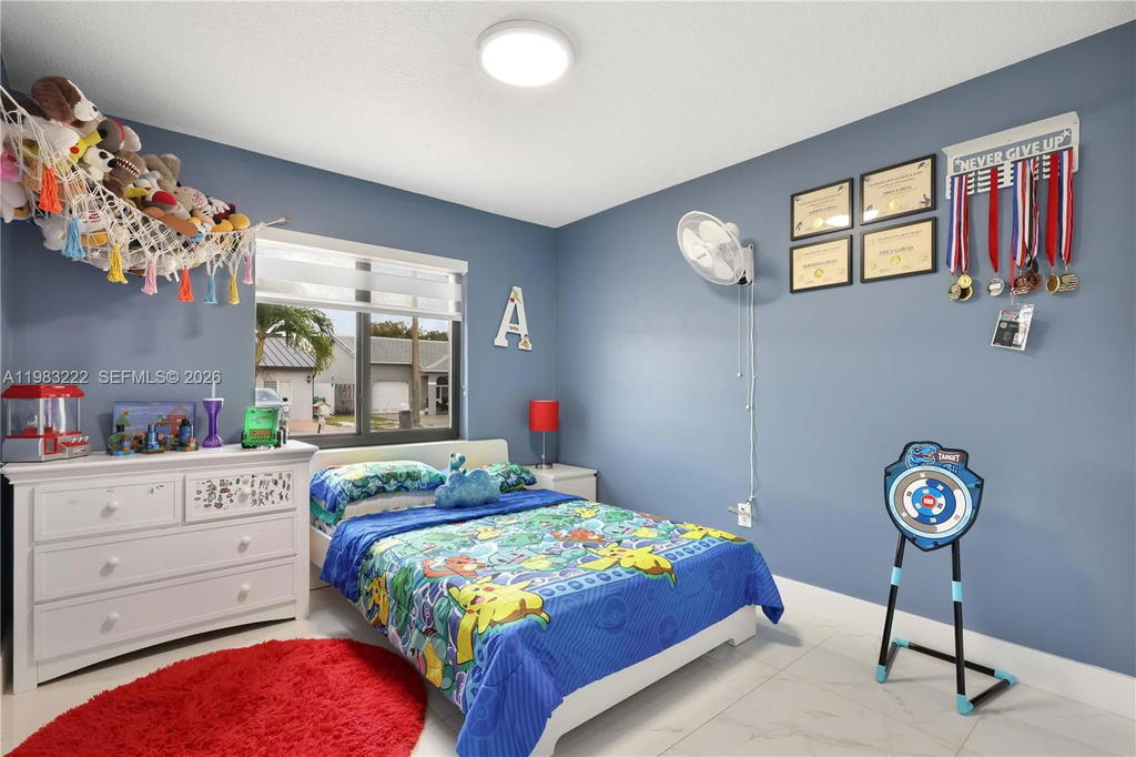 Real estate property located at 14563 172nd Ln, Miami-dade, Majestic Homes, Miami, FL