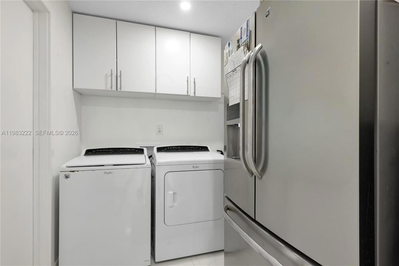 Real estate property located at 14563 172nd Ln, Miami-dade, Majestic Homes, Miami, FL